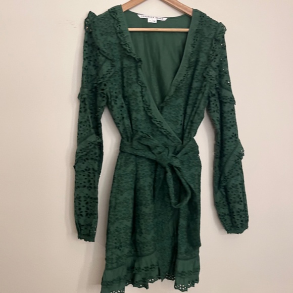 Veronica Beard Ruffle Eyelet Wrap Dress size 10 - Picture 2 of 9